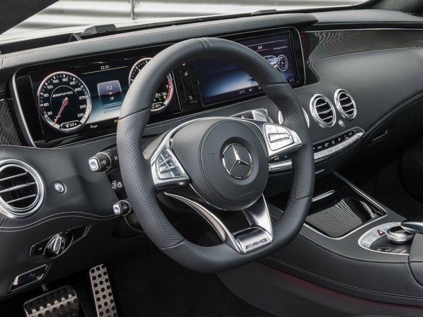 Мерседес АМГ 63 S салон