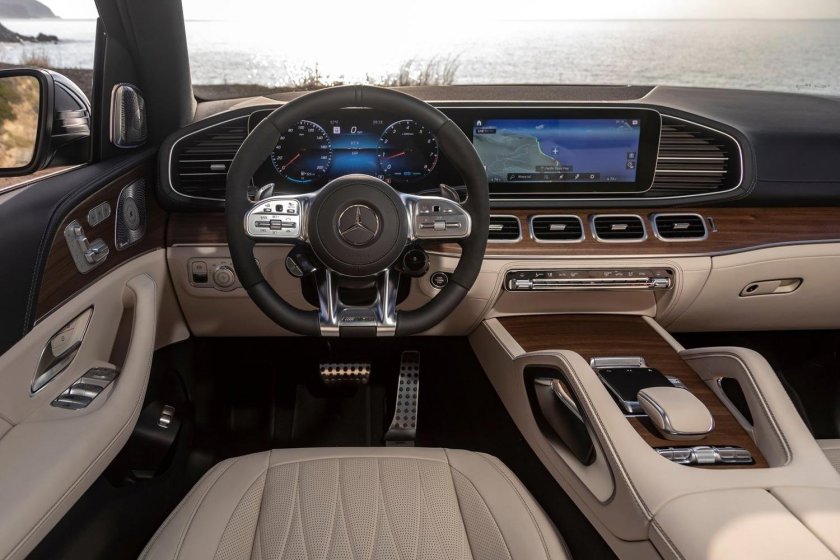 Mercedes Benz GLS 2021