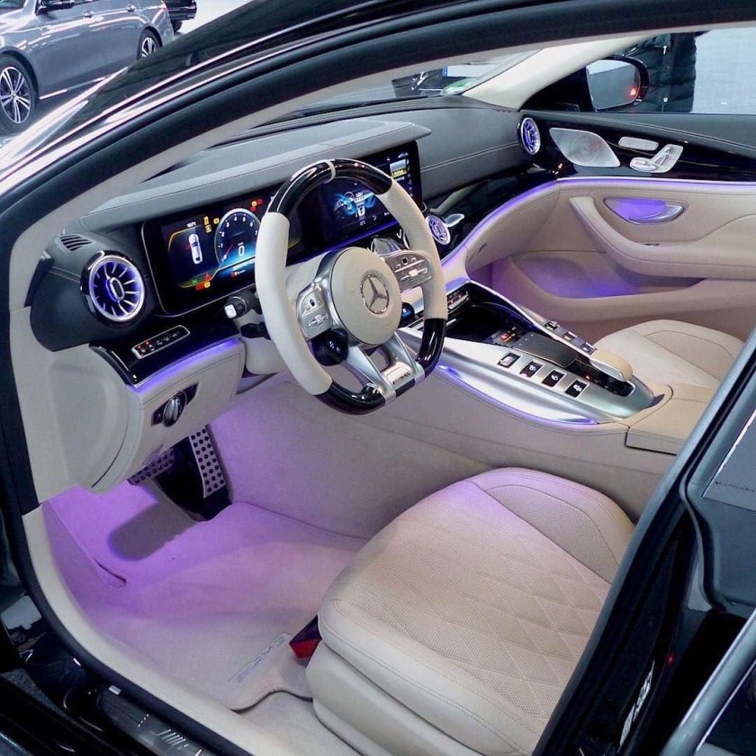 Мерседес АМГ gt 63 s салон