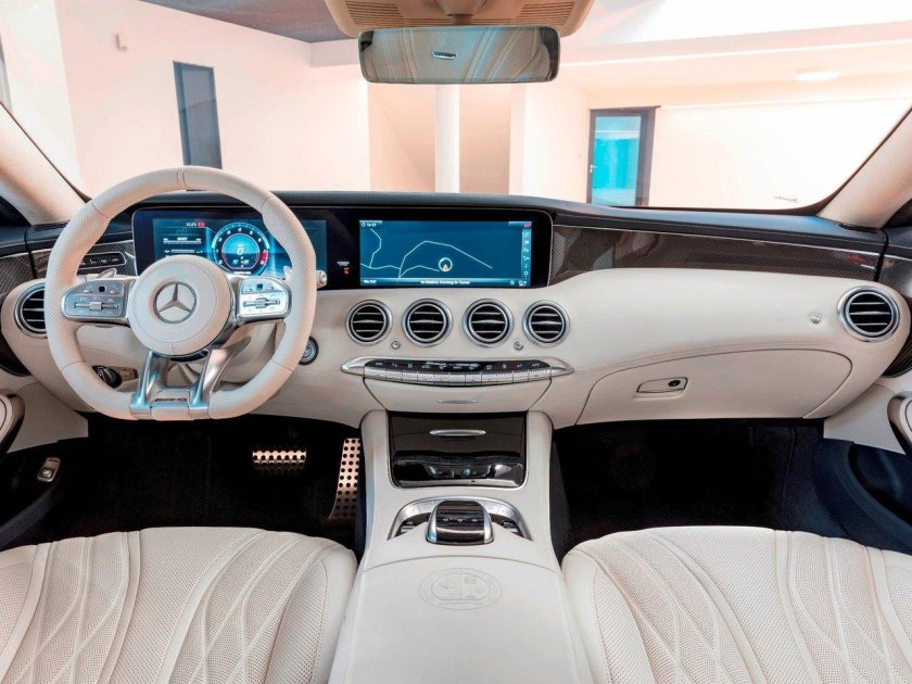 Мерседес-Бенц s купе 2020