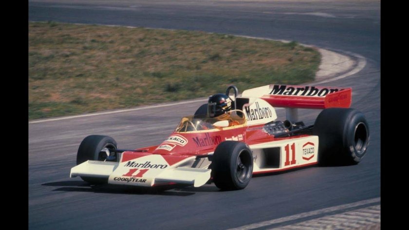 MCLAREN Ford m23