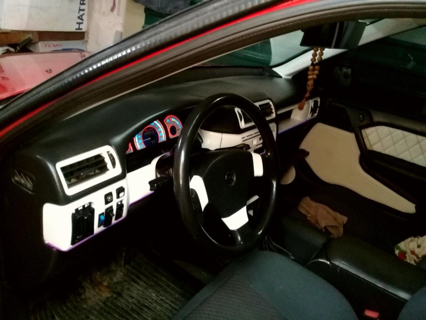 Opel Vectra a Tuning салон