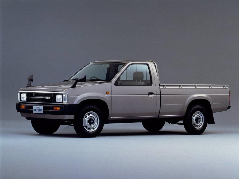 Nissan Datsun, 1985
