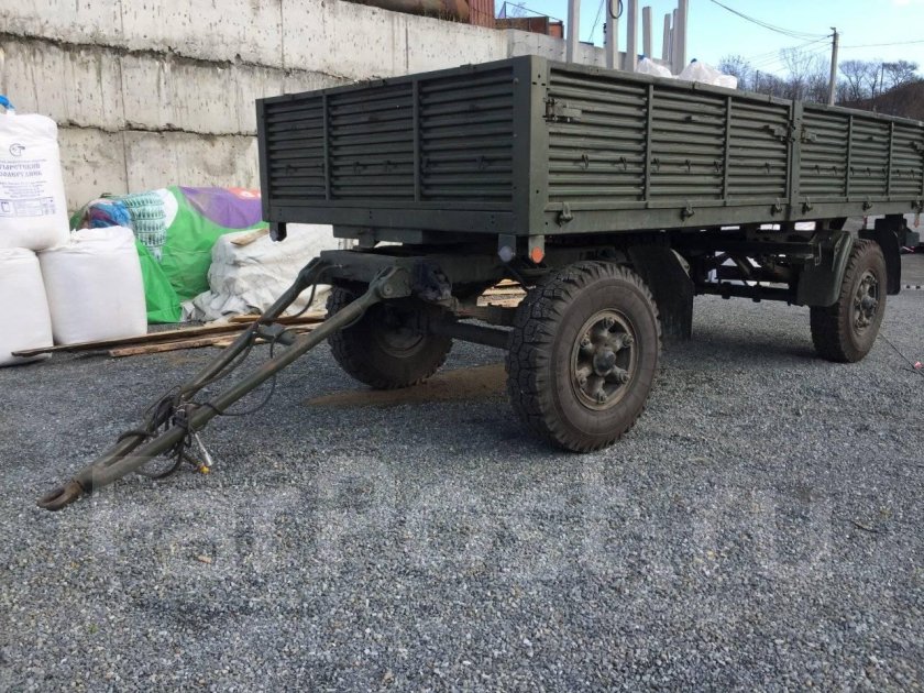 Прицеп бортовой МАЗ 8926
