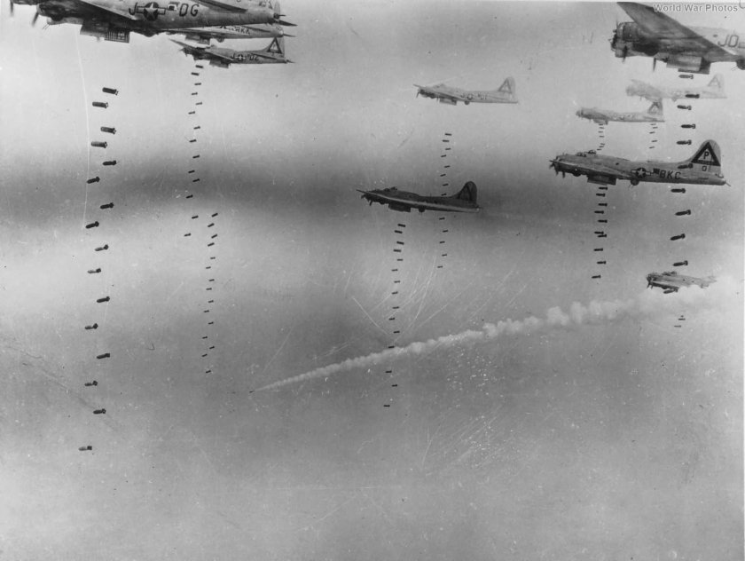 Дрезден бомбардировка 1945