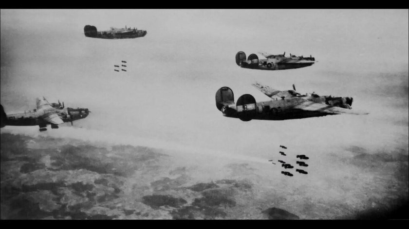 Бомбежка вторая мировая война