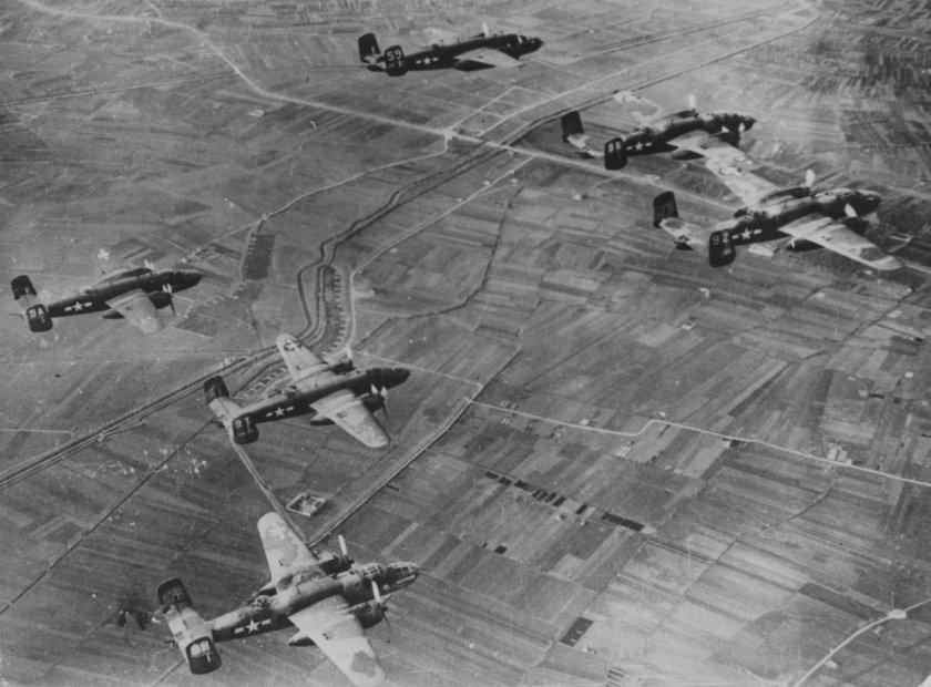 Бомбардировщик b25 Mitchell