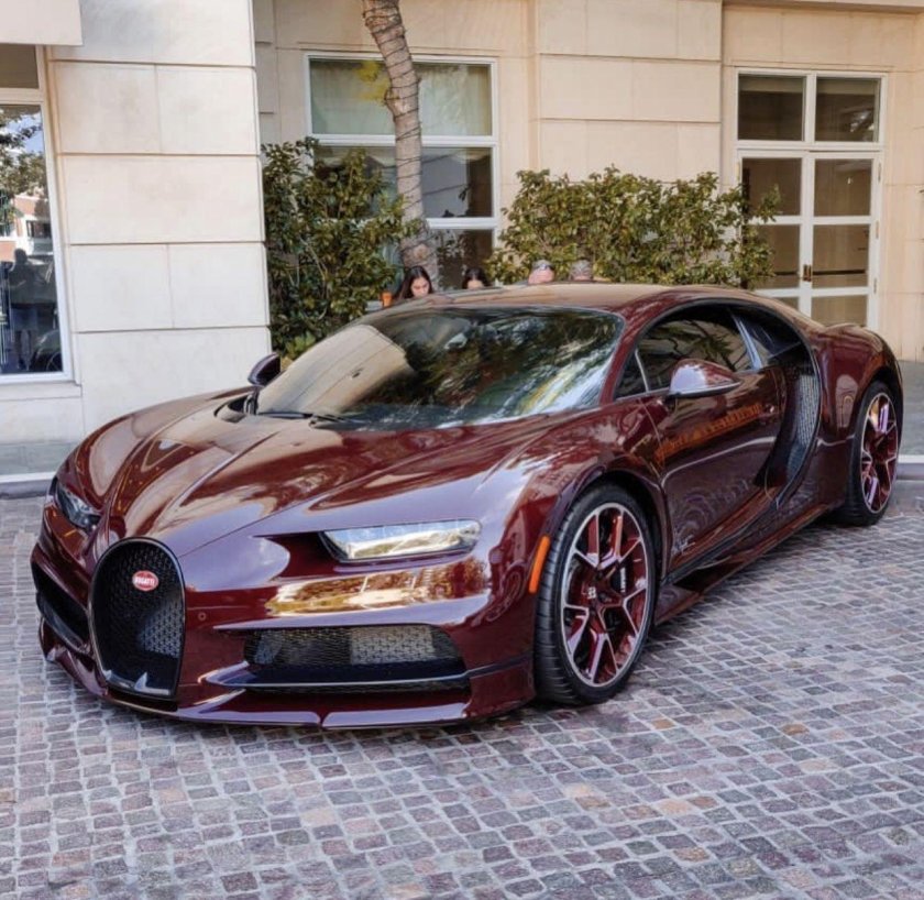 Бугатти Шерон бордо