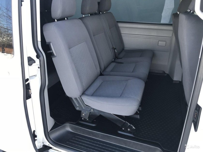Volkswagen Caravelle t5 салон