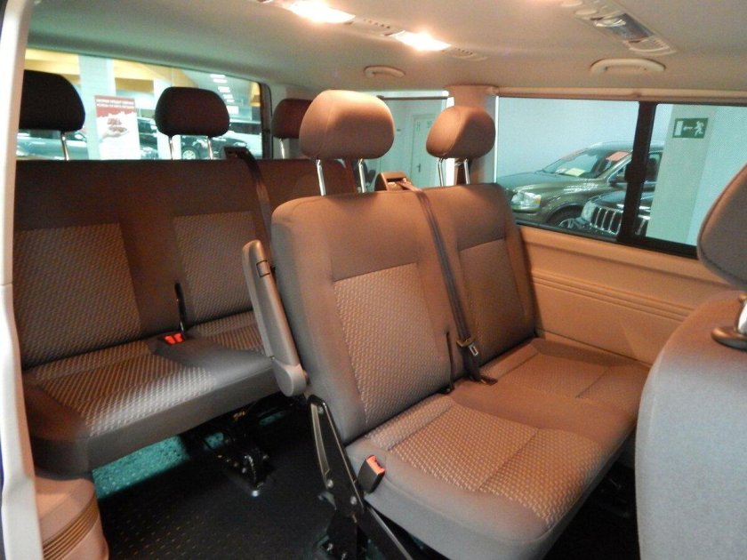 Volkswagen Caravelle 6.1 салон