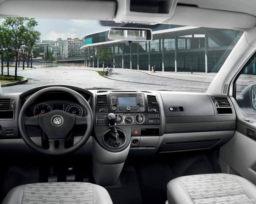 Фольксваген Transporter t5 салон