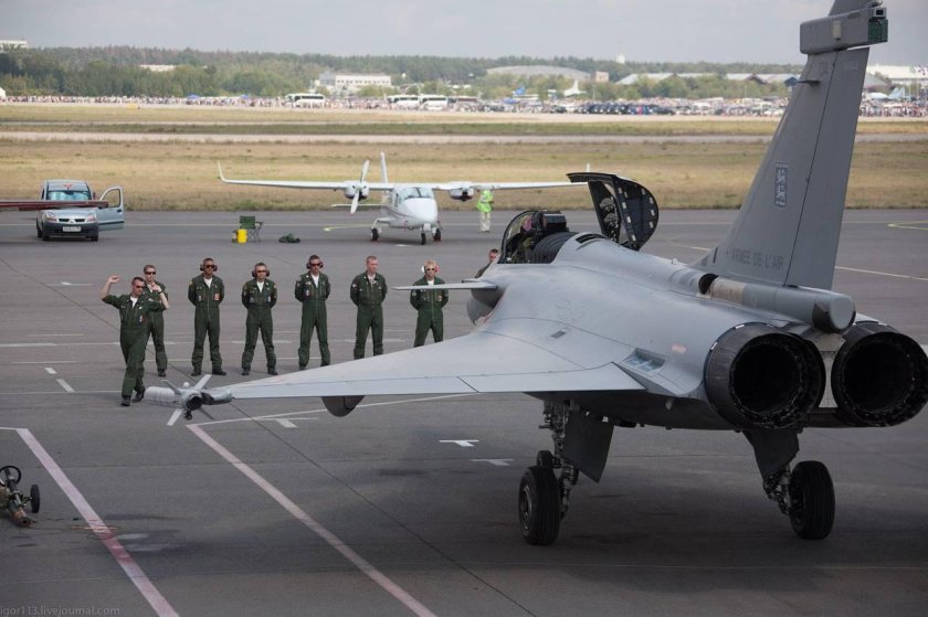 Истребитель Рафаль