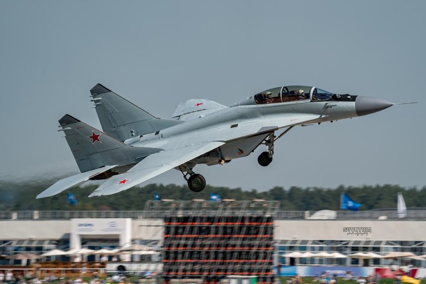 Миг-35 взлёт