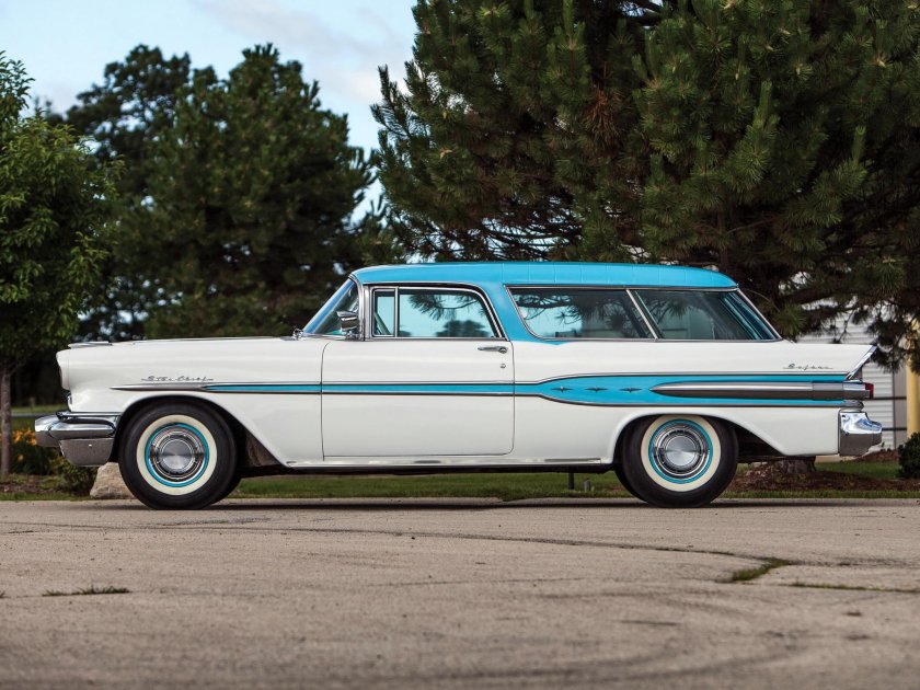 1957 Pontiac Safari