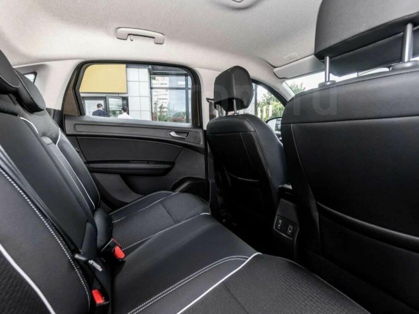 Рено аркана 2021 салон