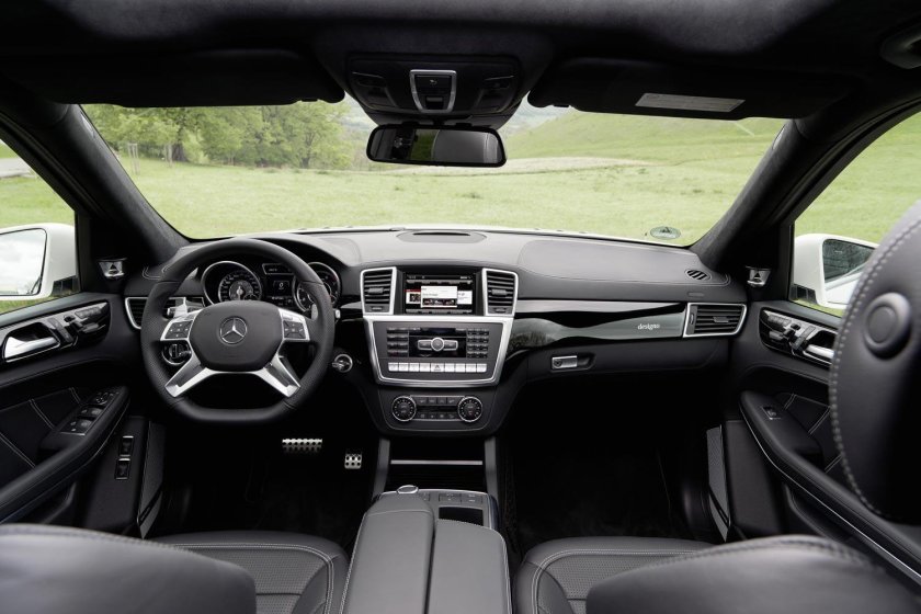 Mercedes Benz gl 63 AMG