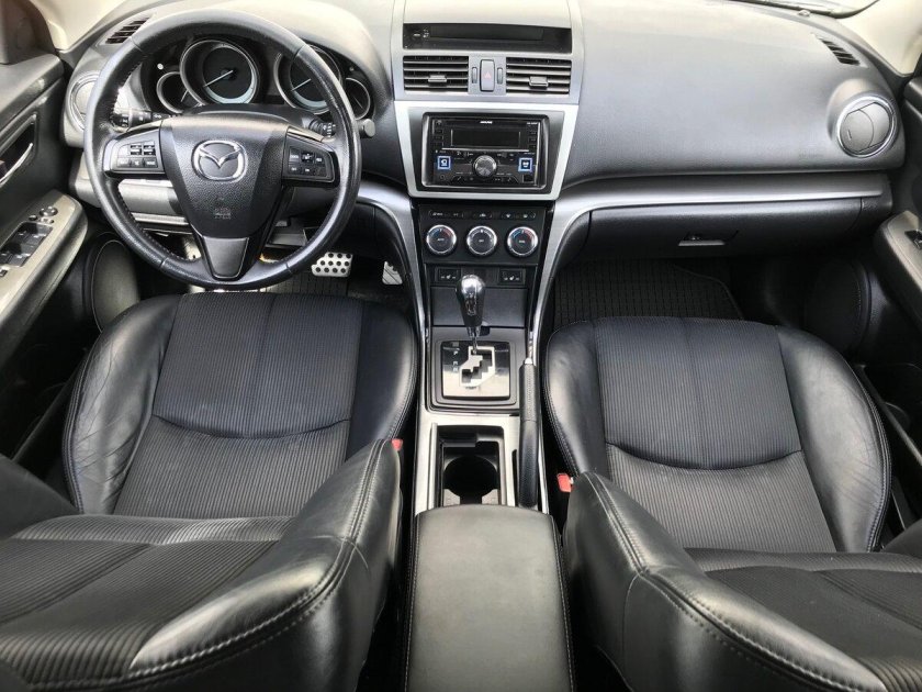 Салон Мазда 6 GH Рестайлинг