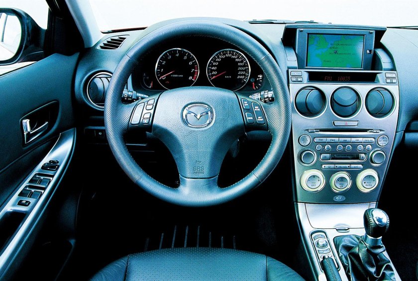 Mazda 6 2002