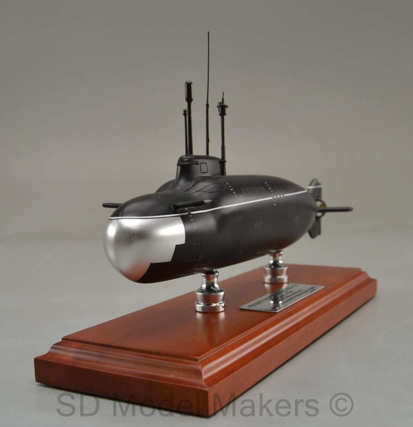 865 «Пиранья»