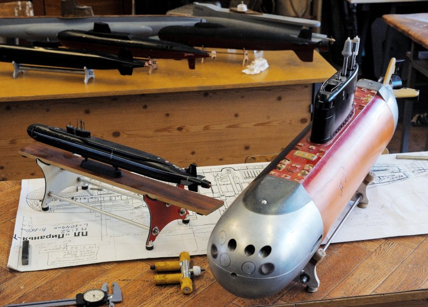 Подлодка Пиранья