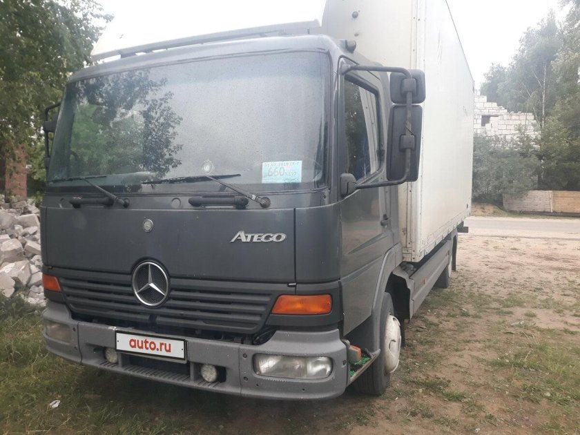 Мерседес Атего 2001