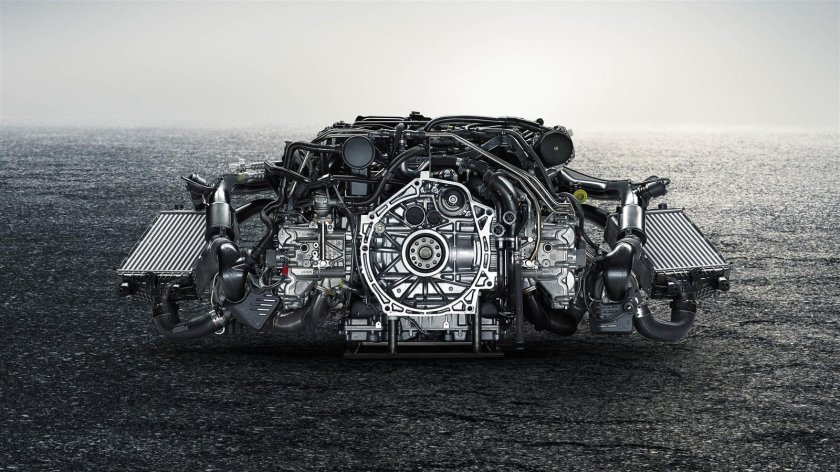 Porsche 911 Turbo s двигатель