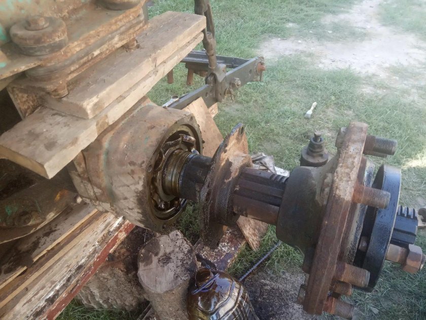 Коническая ступица в сборе на ЮМЗ