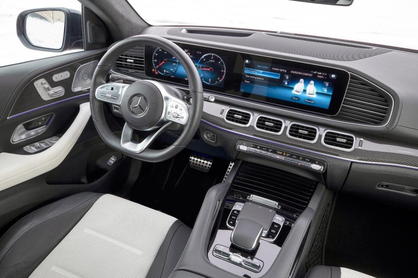 Mercedes GLE Coupe 2020 салон