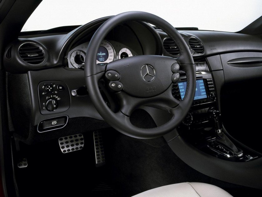 Mercedes CLK w209 салон