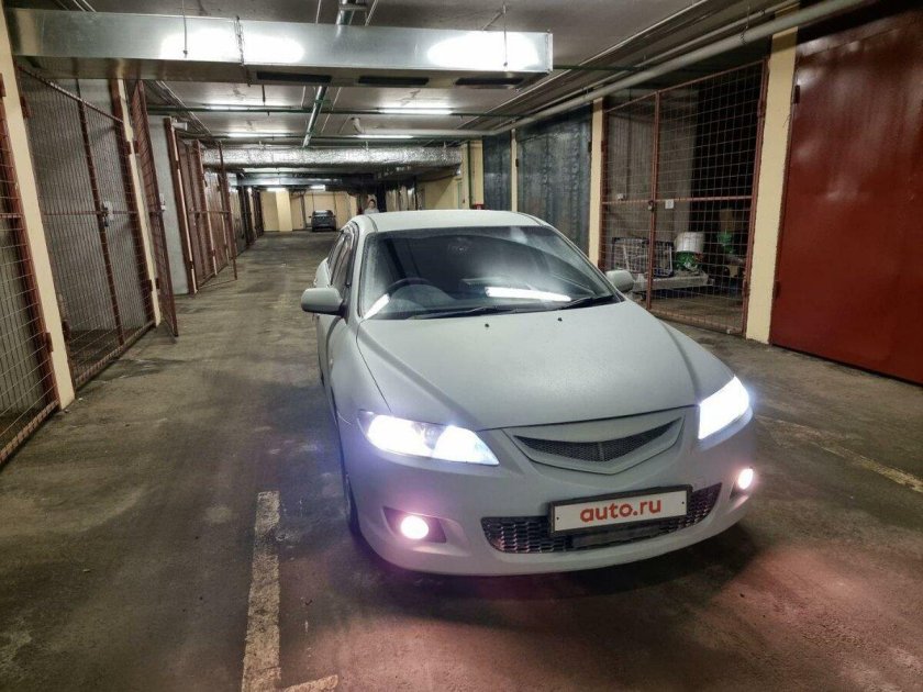 Мазда 2002 лифт бэк