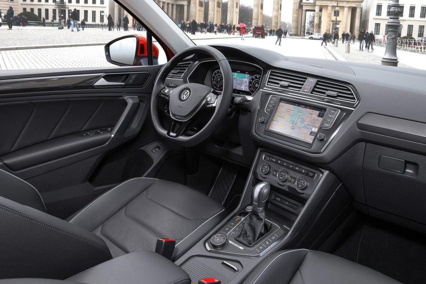 Volkswagen Tiguan 2 салон