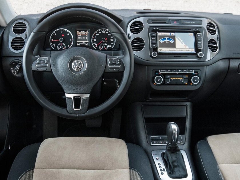 Фольксваген Тигуан 2014 салон