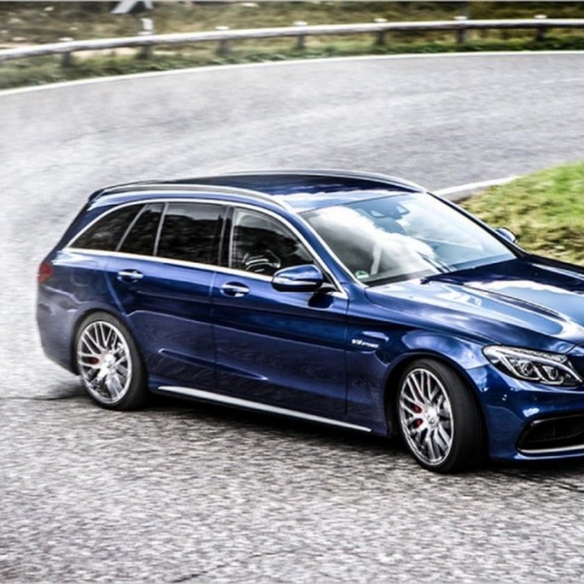 Mercedes Benz c63 AMG универсал