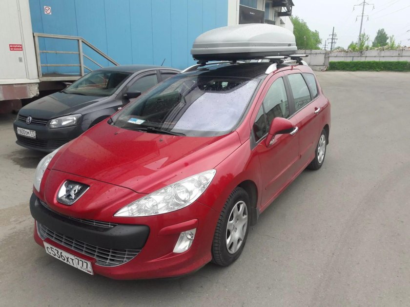 Багажник Пежо 308 хэтчбек