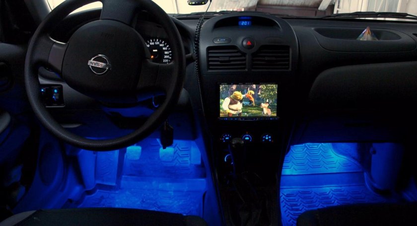 Almera n16 10 дюймов салон