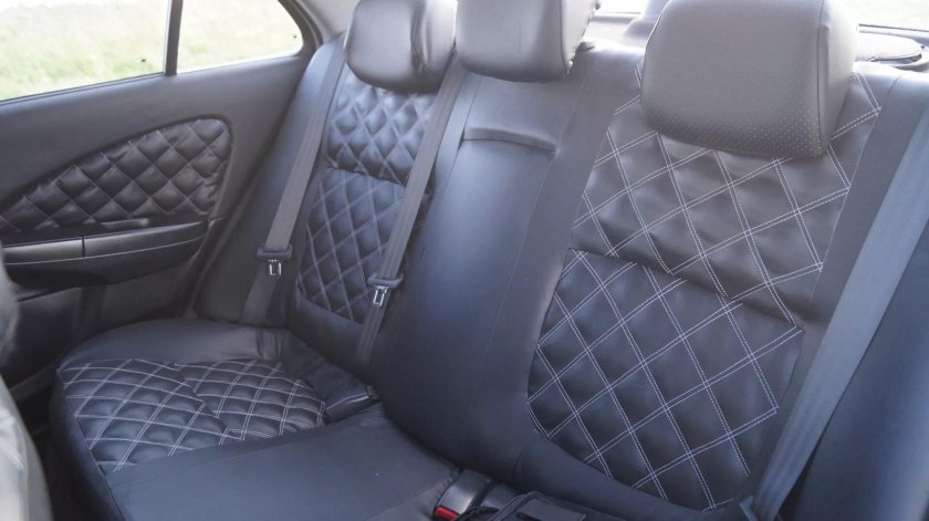 Чехлы Nissan Almera n16