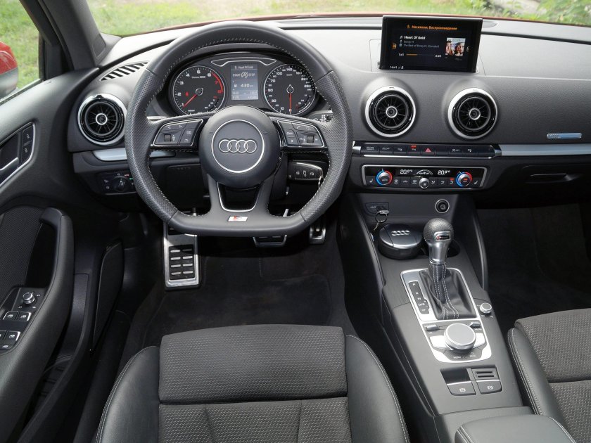 Audi a3 2016 салон