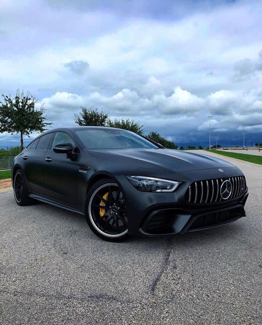 Mercedes Benz AMG gt 63