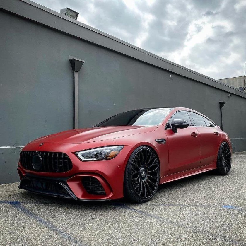 Мерседес АМГ ГТ 63