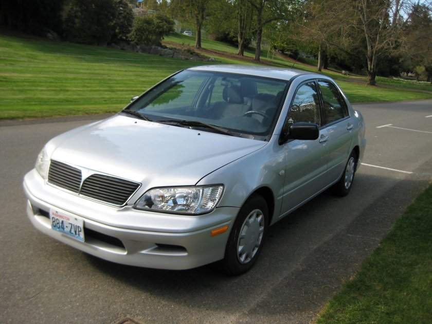 Mitsubishi Lancer 6 2000