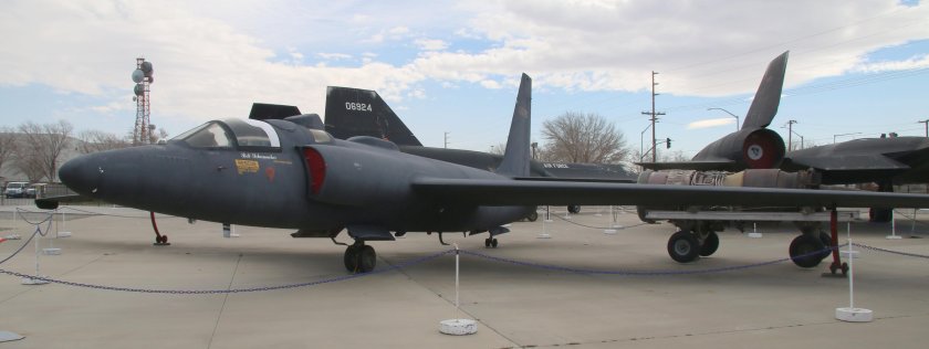 Lockheed u-2 Dragon Lady сбоку