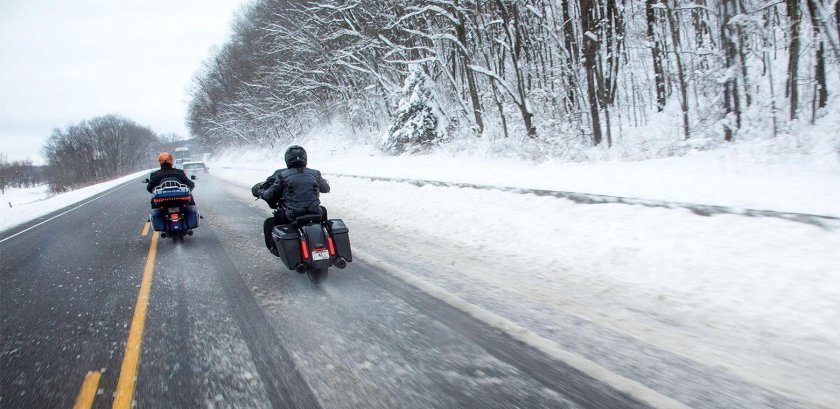 Мотоциклист зимой