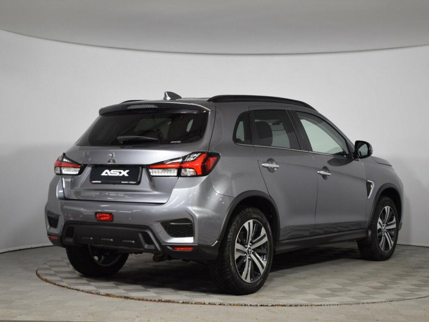 Митсубиси АСХ 2021