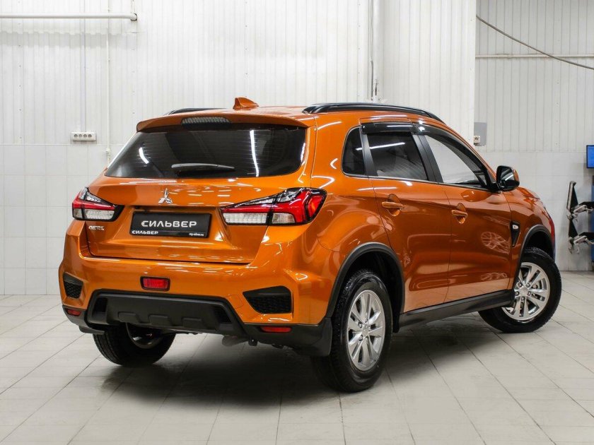 Митсубиси АСХ 2021