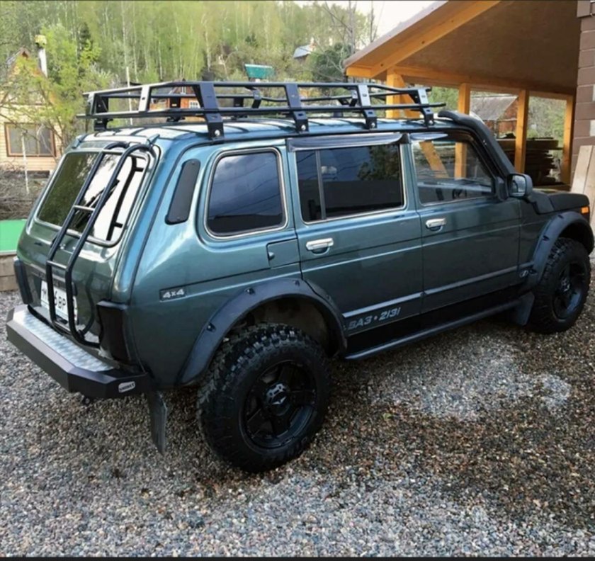 Нива 2131 экспедиционная