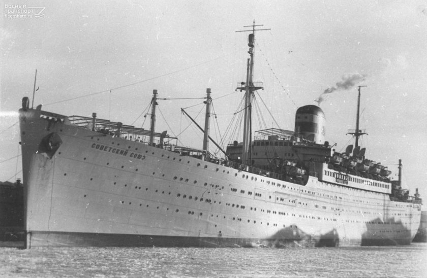 Теплоход Советский Союз Адольф Гитлер