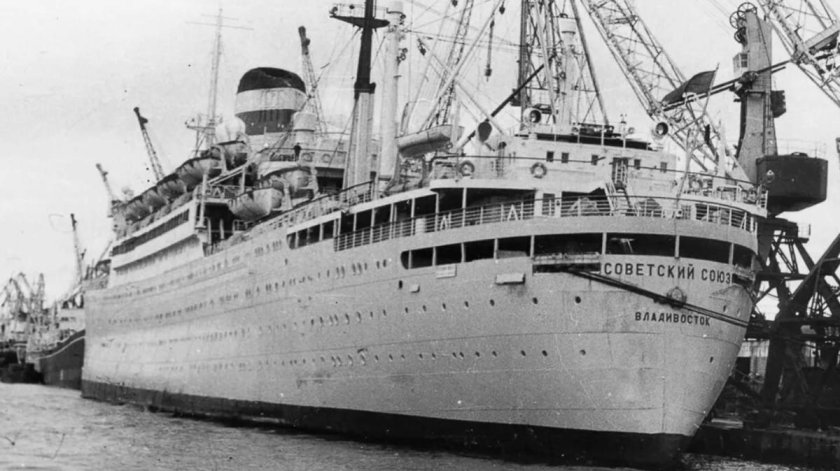 Пассажирский турбоход Советский Союз