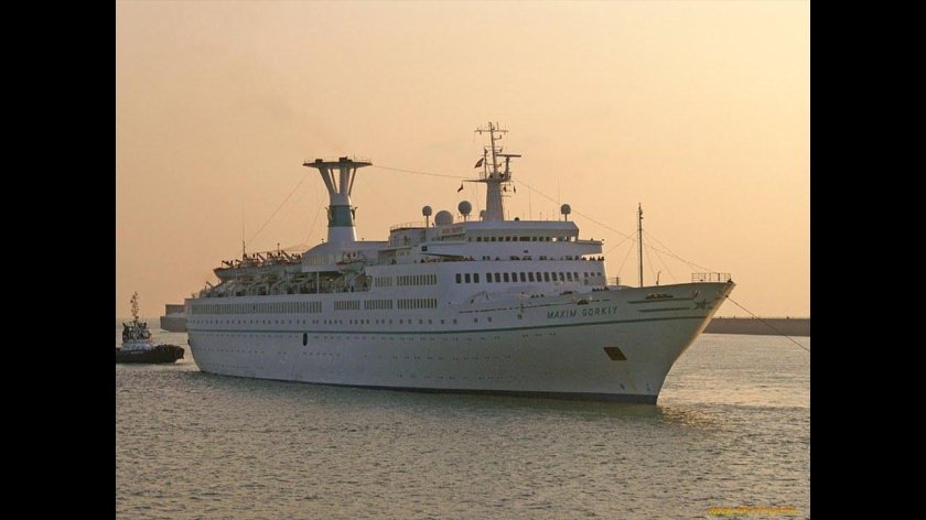 Турбоход Максим Горький