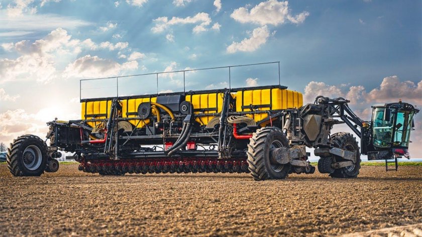 Nexat комбайн зерноуборочный