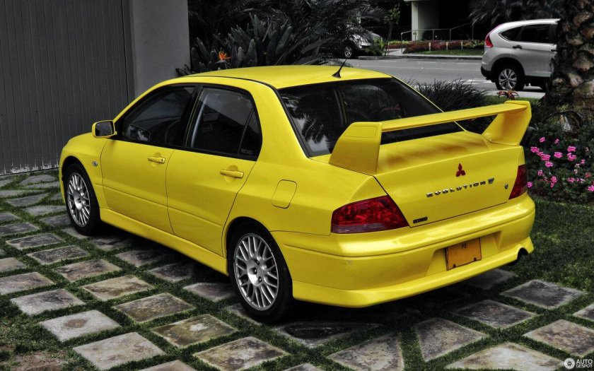 Mitsubishi Evolution 7